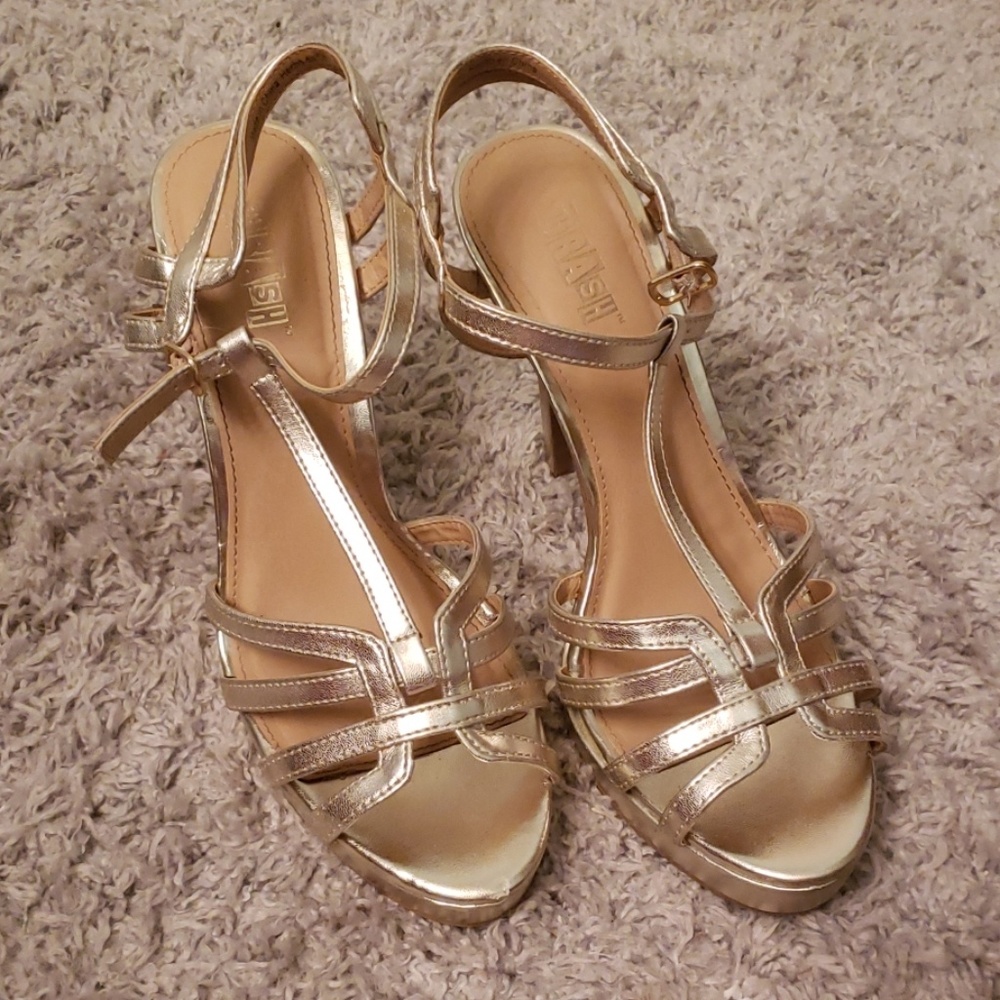 Gold Big Heeled Shoes